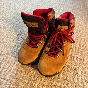 Columbia Hiking Boots - Brown and Red